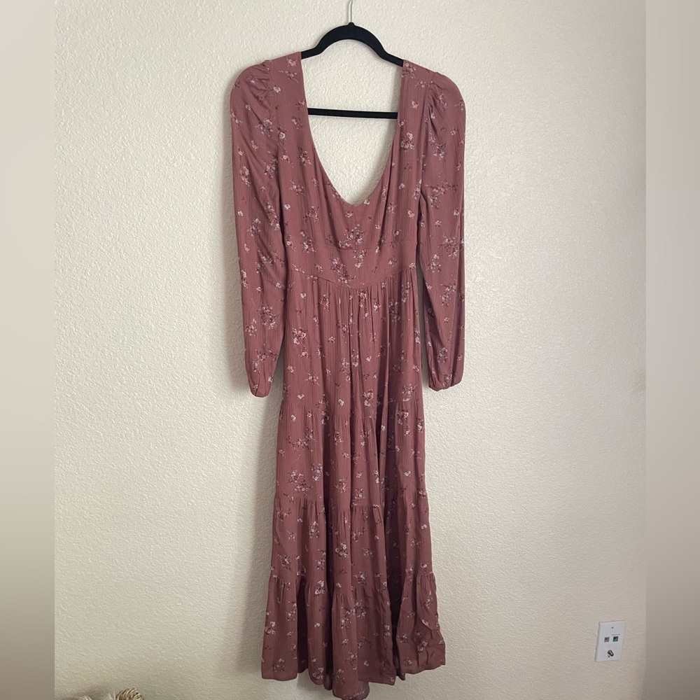 Dress Forum Floral Print Open Back Long Sleeve Tiered Maxi Dress M Rose - Picture 3 of 10